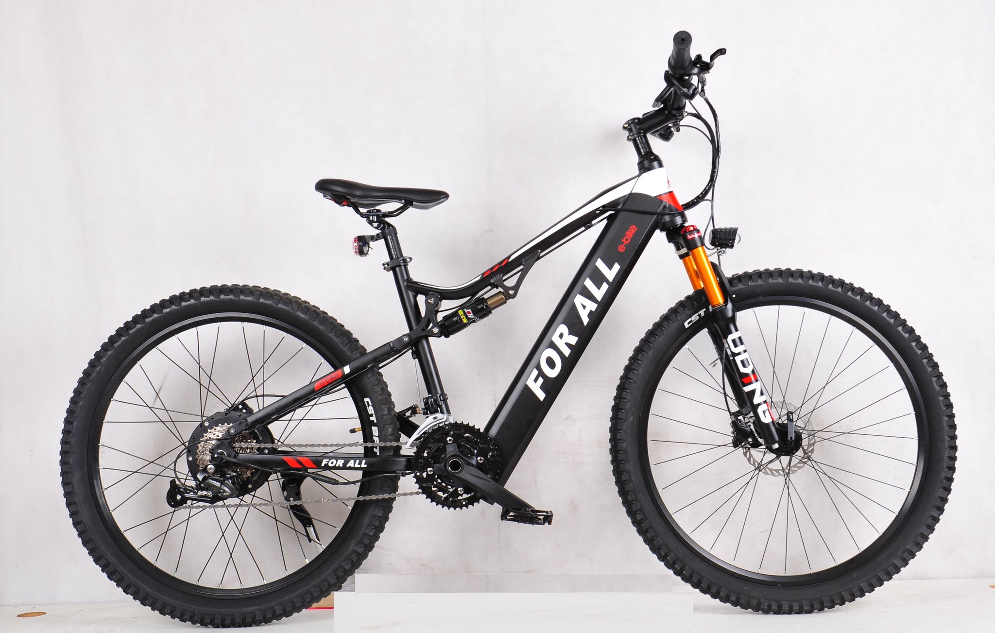 electric bicycle qatar Beast bike electronic high speed and light weight doha operates on charged battery 50kms speed – ForAll Trading MOTORIZED BICYCLES 4 SALE Dimensions:126x77x79 Model:Super Cruiser 750W